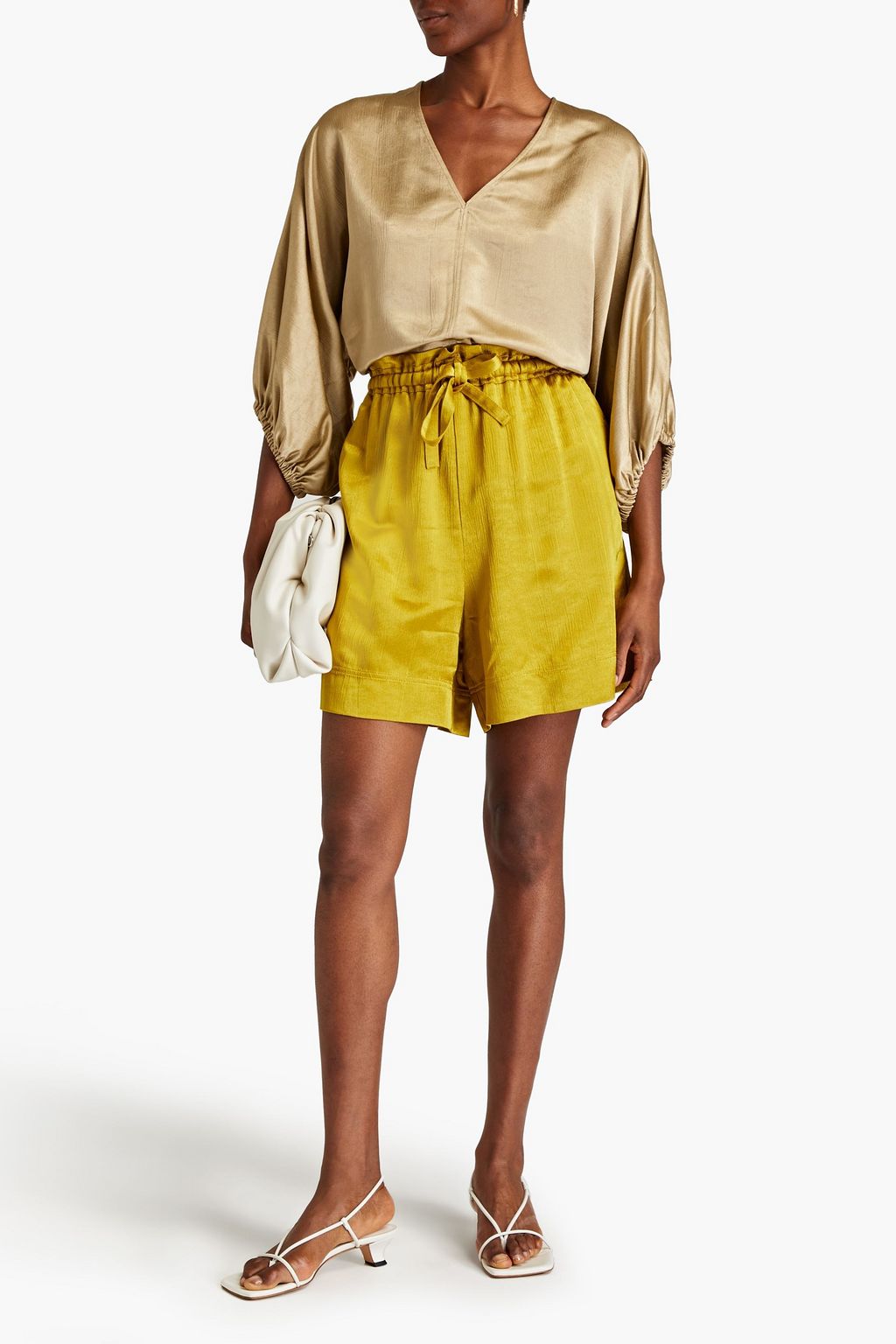 BY MALENE BIRGER サテンクレープ ショートパンツ