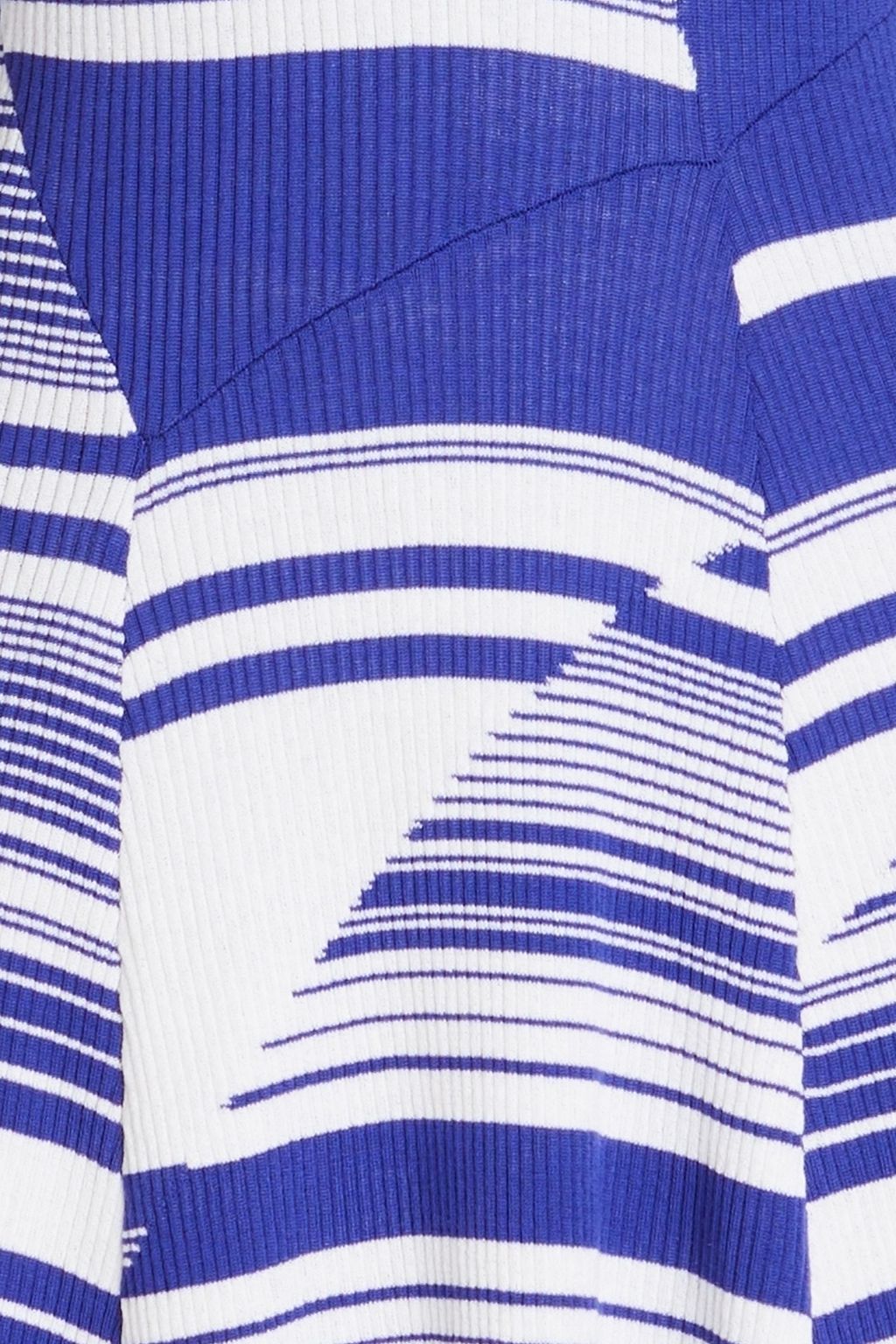 MISSONI فستان متوسط الطول من مزيج الصوف والقطن المحبوك بنمط مضلَّع ومخطط