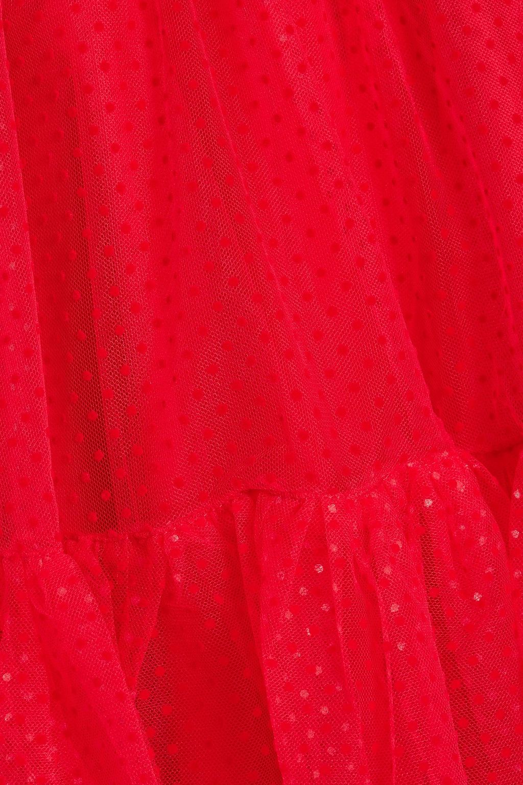 ML MONIQUE LHUILLIER فستان قصير من التول بتصميم وبري مكشوف الكتفين