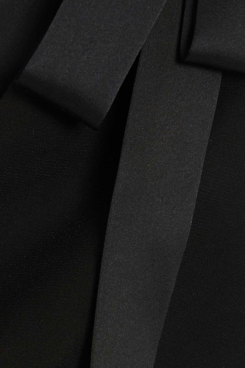 MÔNOT クレープ クロップドトップス リボン付き