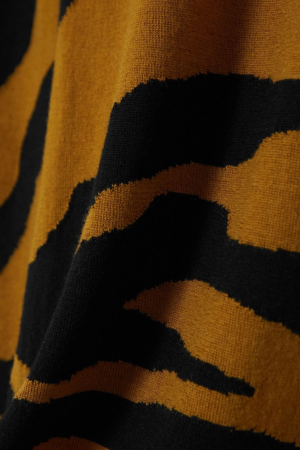 DRIES VAN NOTEN كنزة بياقة عالية من الصوف المحبوك بنمط جاكار بتصميم فضفاض