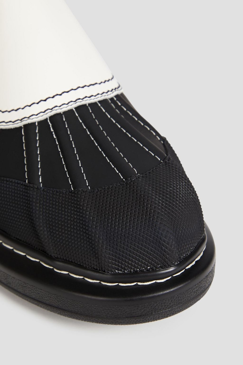 MCQUEEN Hybrid two-tone leather Chelsea boots