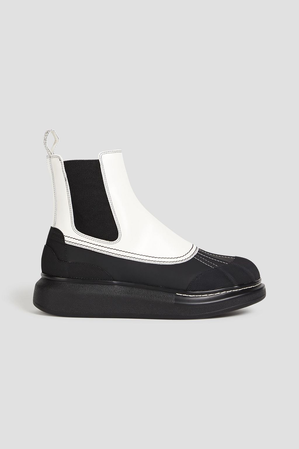 Mcqueen chelsea boots hotsell
