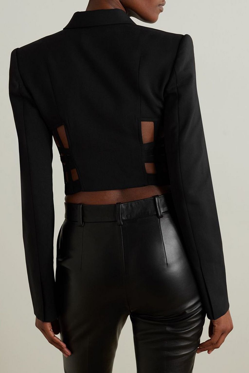 DION LEE بليزر Cage من التويل مزين بنسيج مضلّع