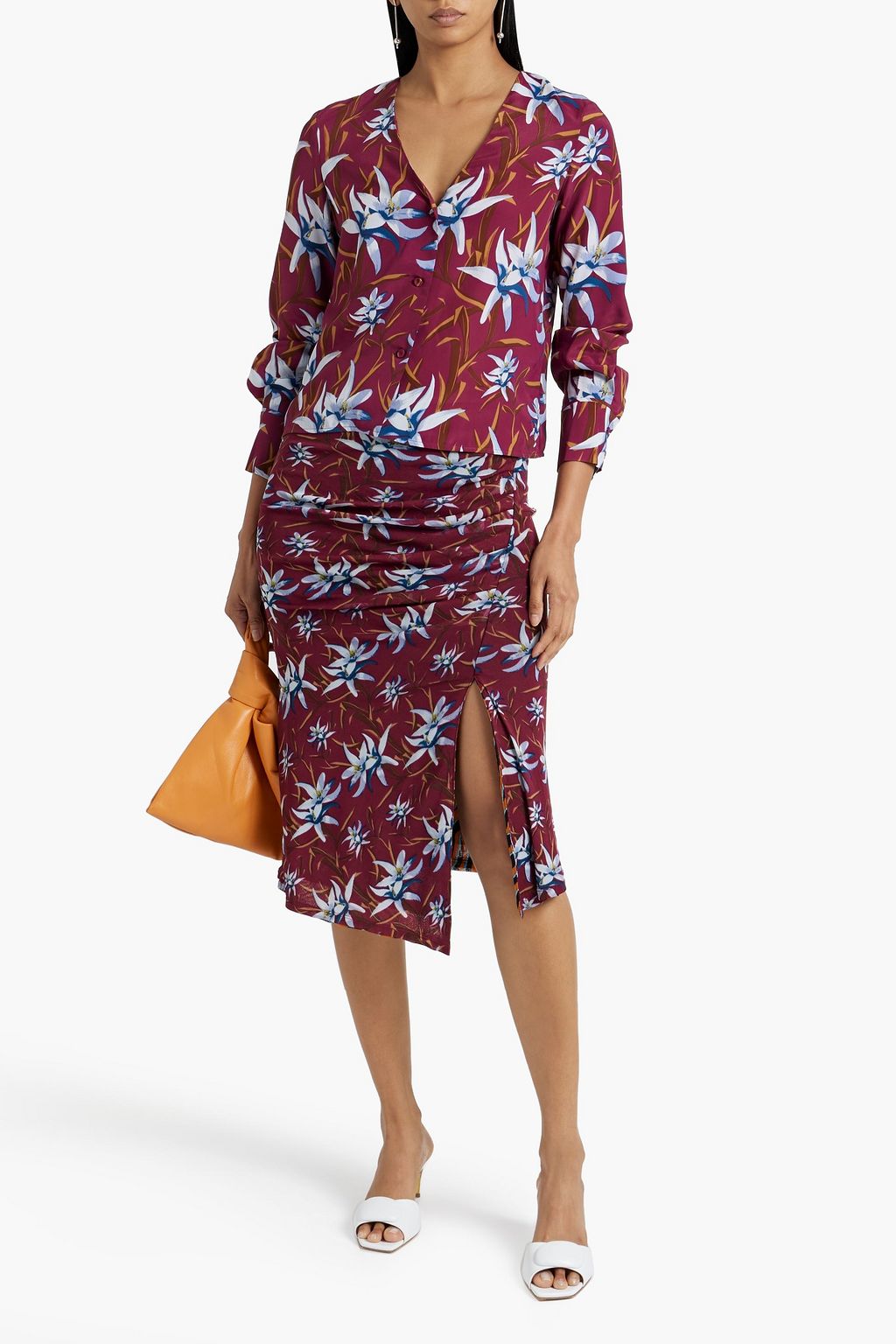 DIANE VON FURSTENBERG Penny floral-print crepe de chine blouse
