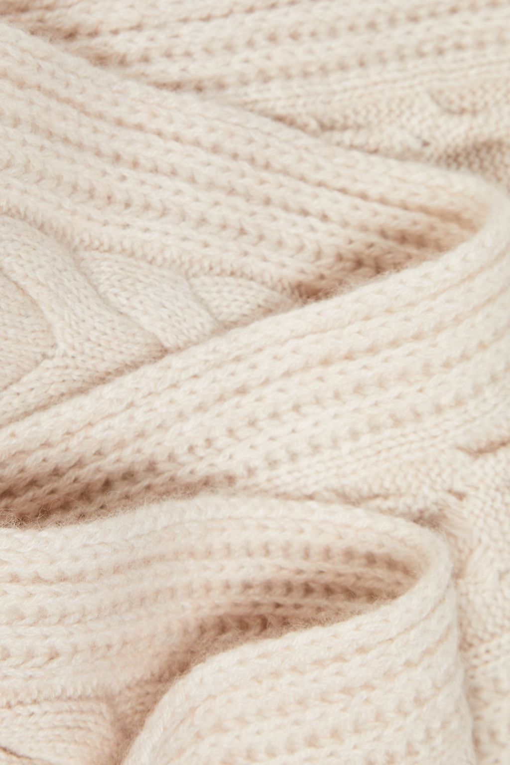 N.PEAL Cable-knit cashmere scarf
