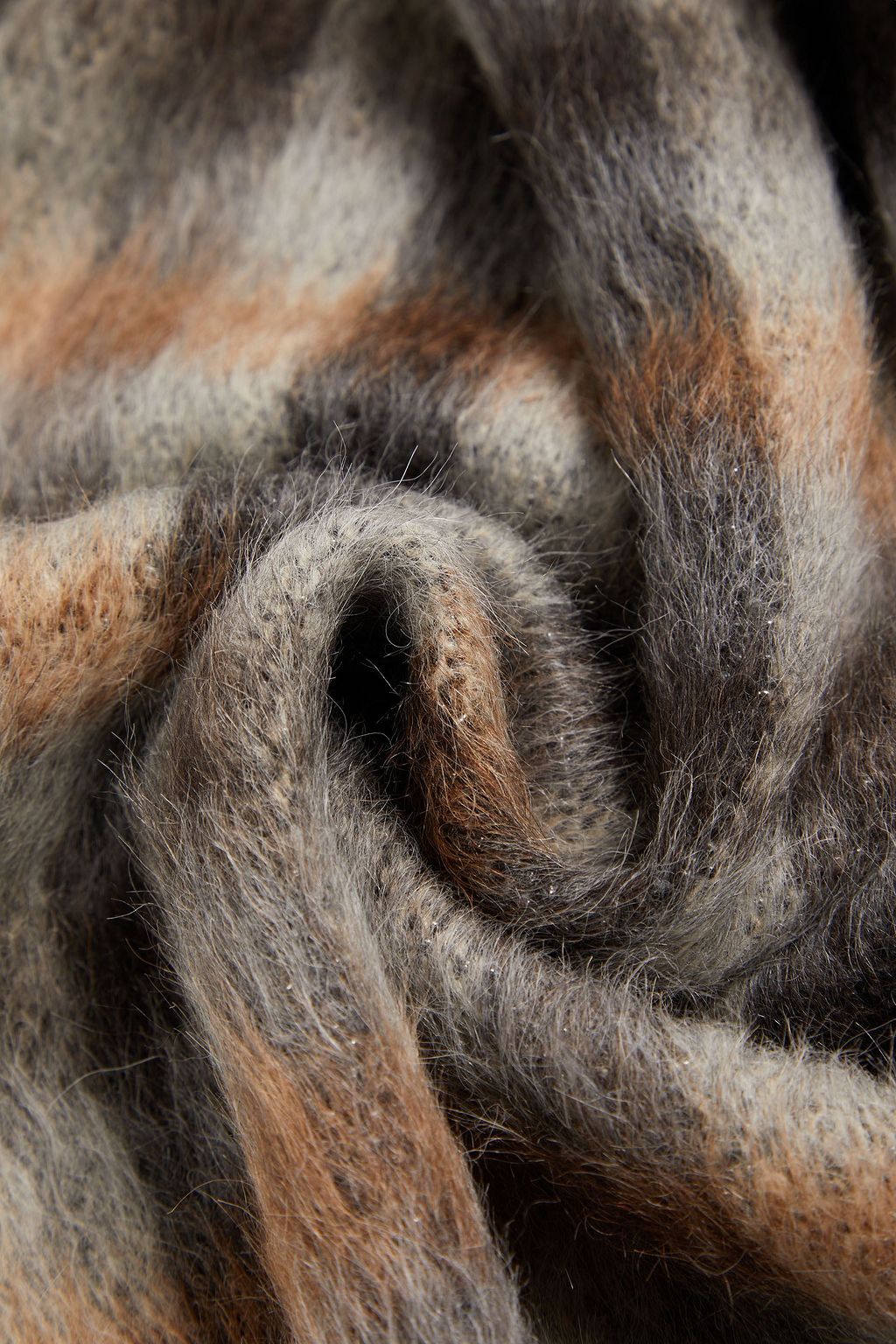 BRUNELLO CUCINELLI Fringed knitted scarf