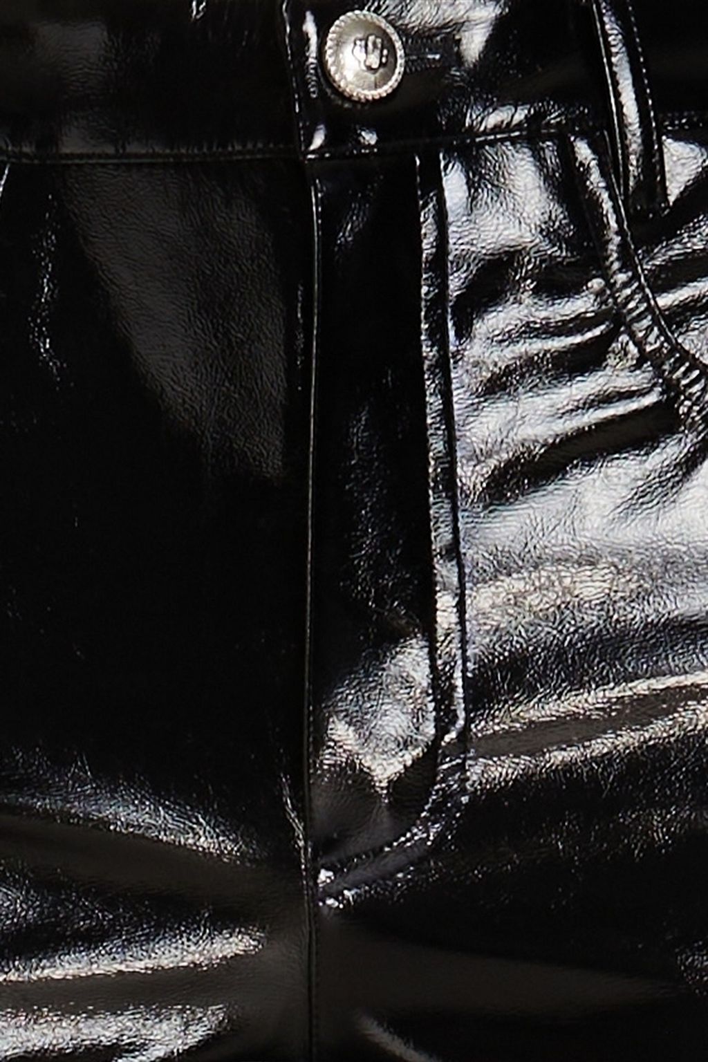 MAJE Pitile Hose mit geradem Bein aus Lacklederimitat