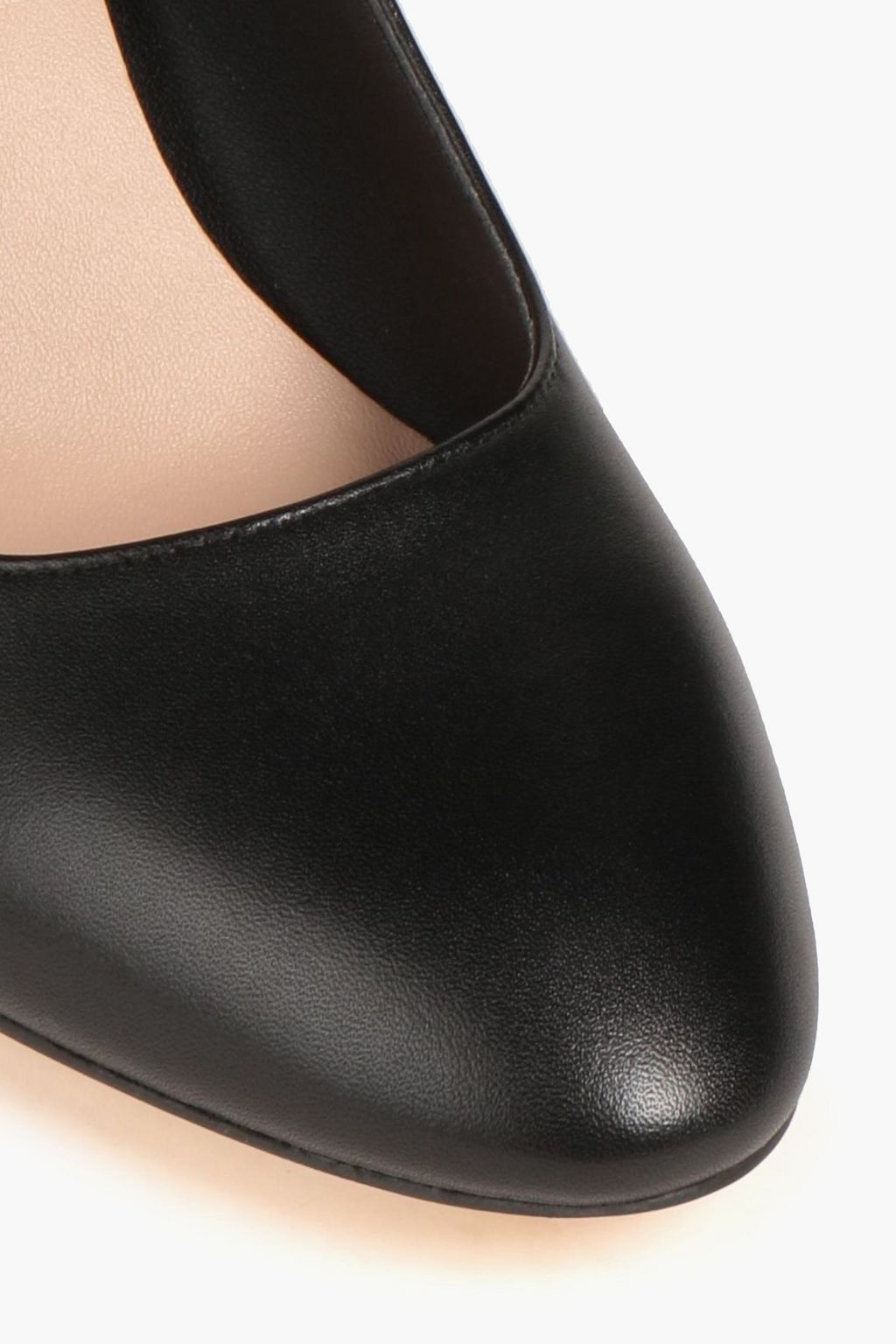 STUART WEITZMAN Leather pumps
