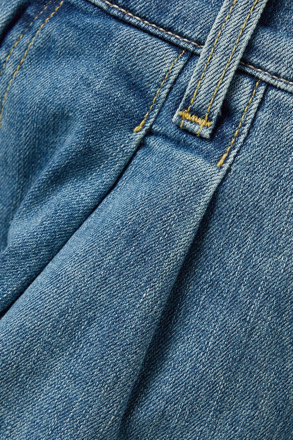 NILI LOTAN Julie pleated denim shorts