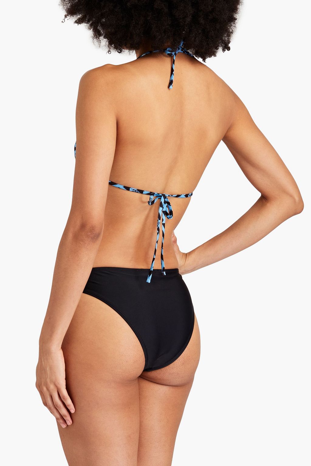 VERSACE بيكيني بتصميم مثلث الشكل بطبعات