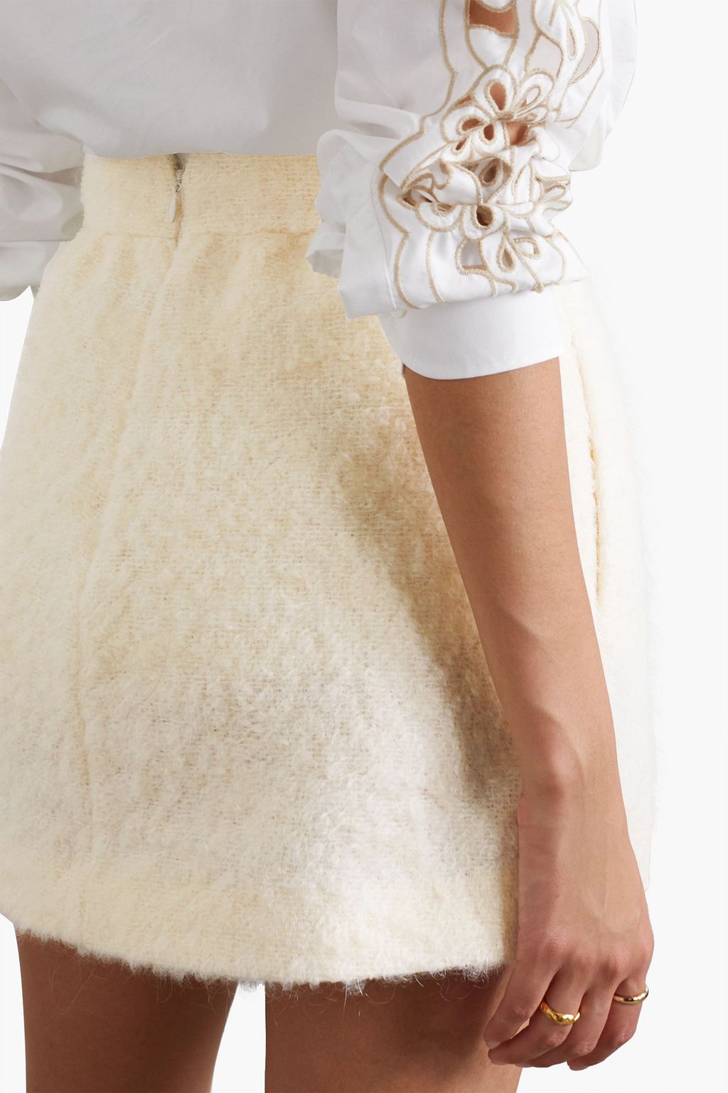 REDVALENTINO تنورة قصيرة من مزيج موهير بحبكة بوكليه
