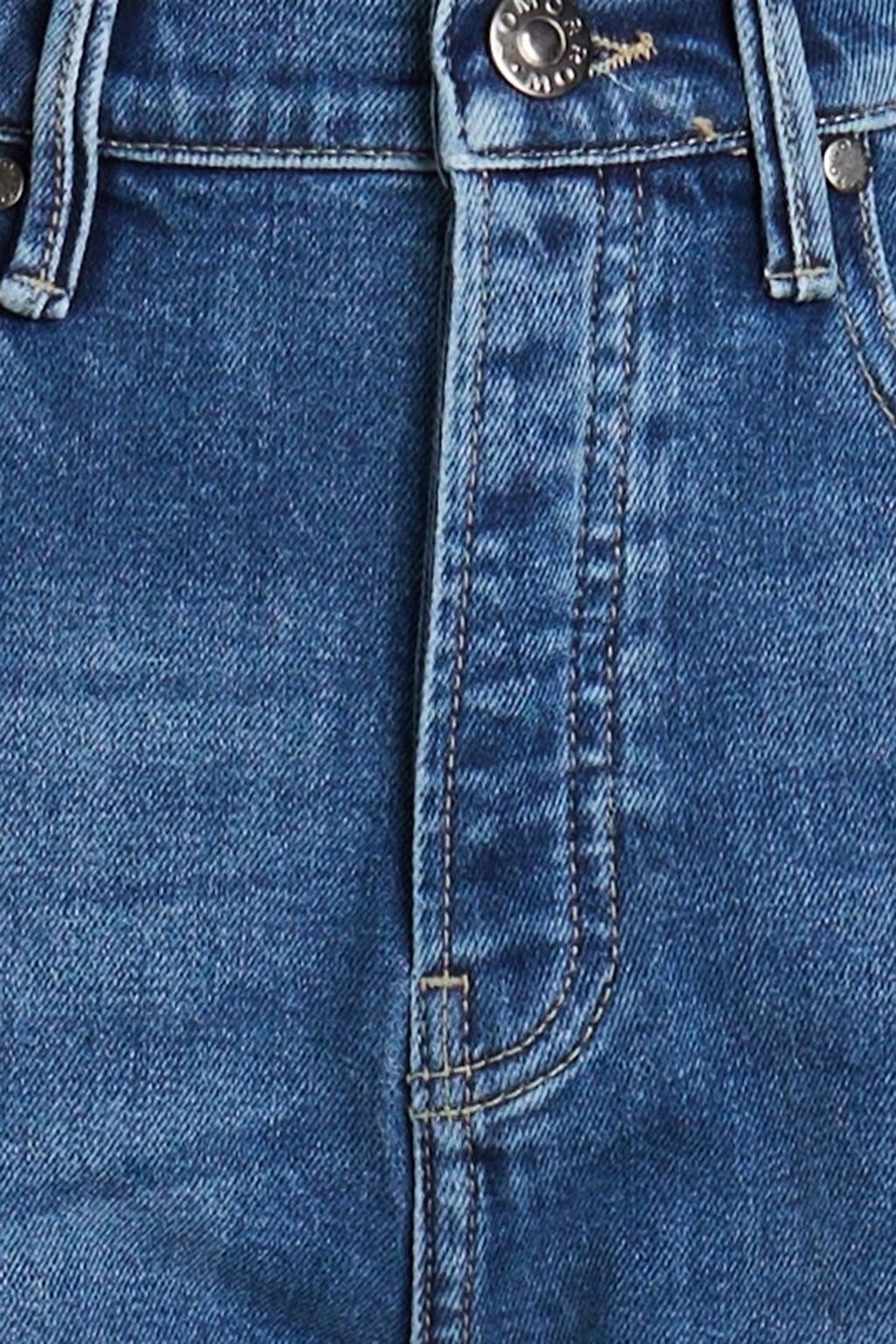 TOMORROW DENIM جينز 'تيريسا' بأرجل ضيقة وخصر عالٍ