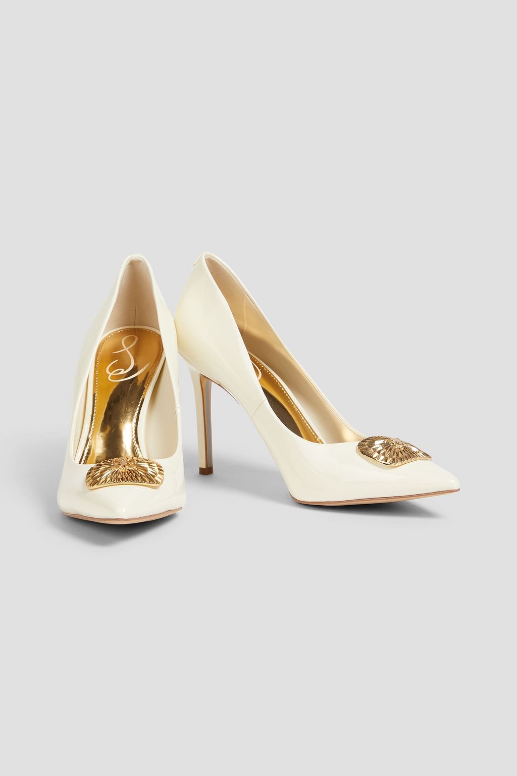 SAM EDELMAN حذاء بامب من الجلد اللامع بتصميم مزركش