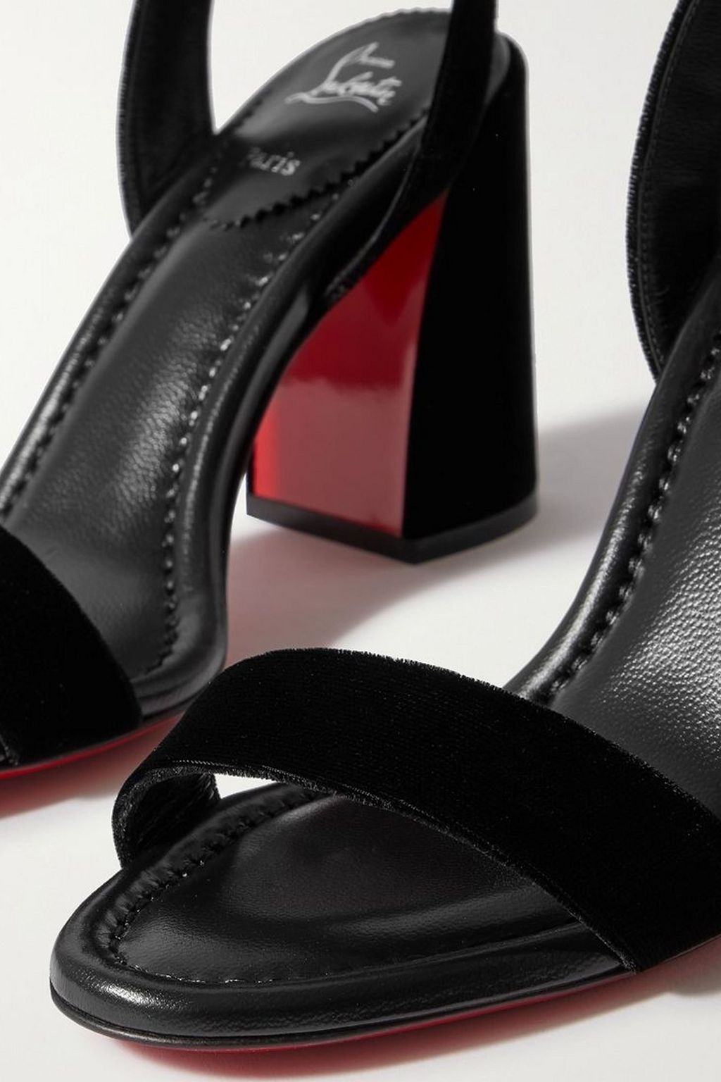 CHRISTIAN LOUBOUTIN صندل Miss Sabina من المخمل مع كعب 85 مم