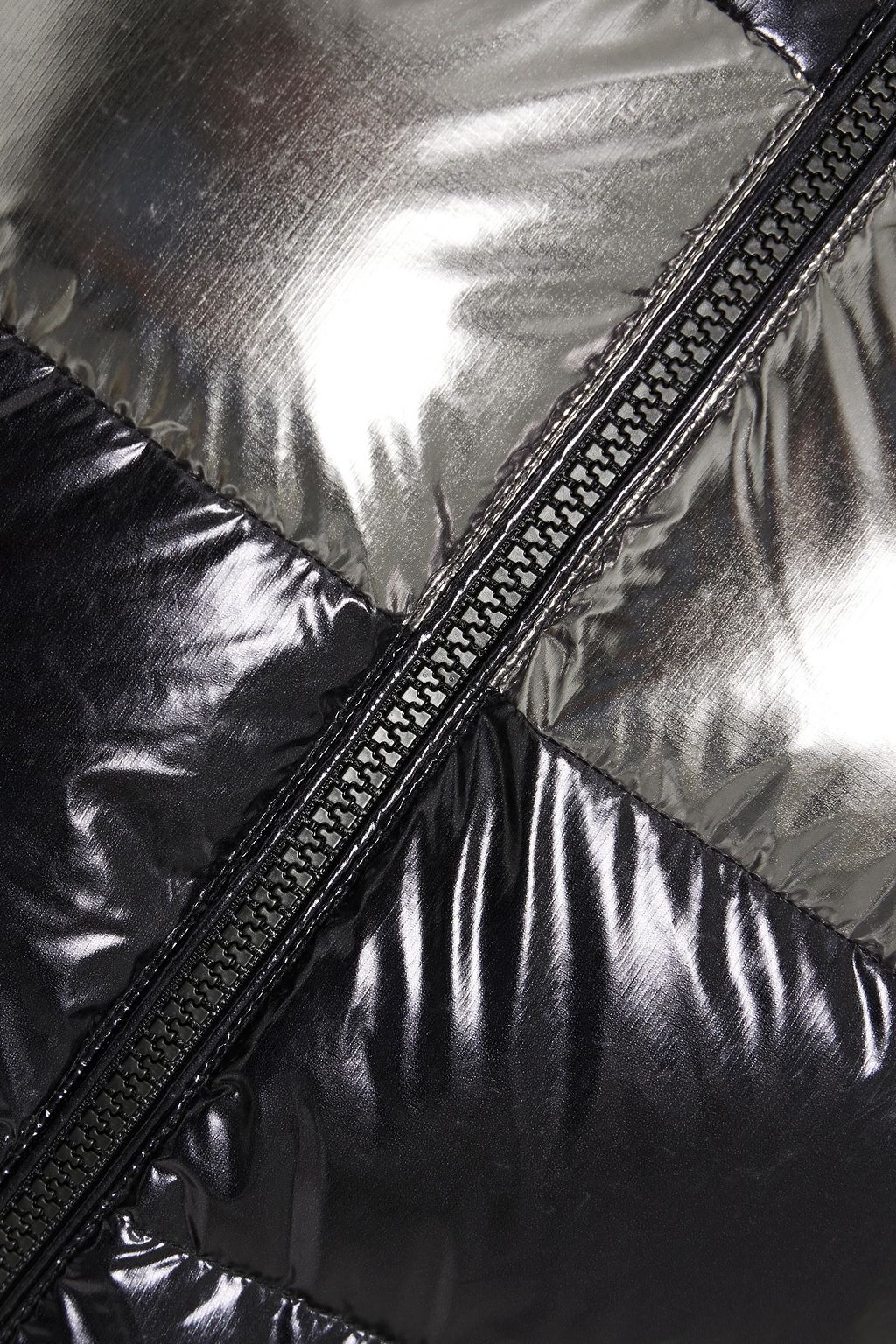 PERFECT MOMENT Quilted metallic ski jacket THE