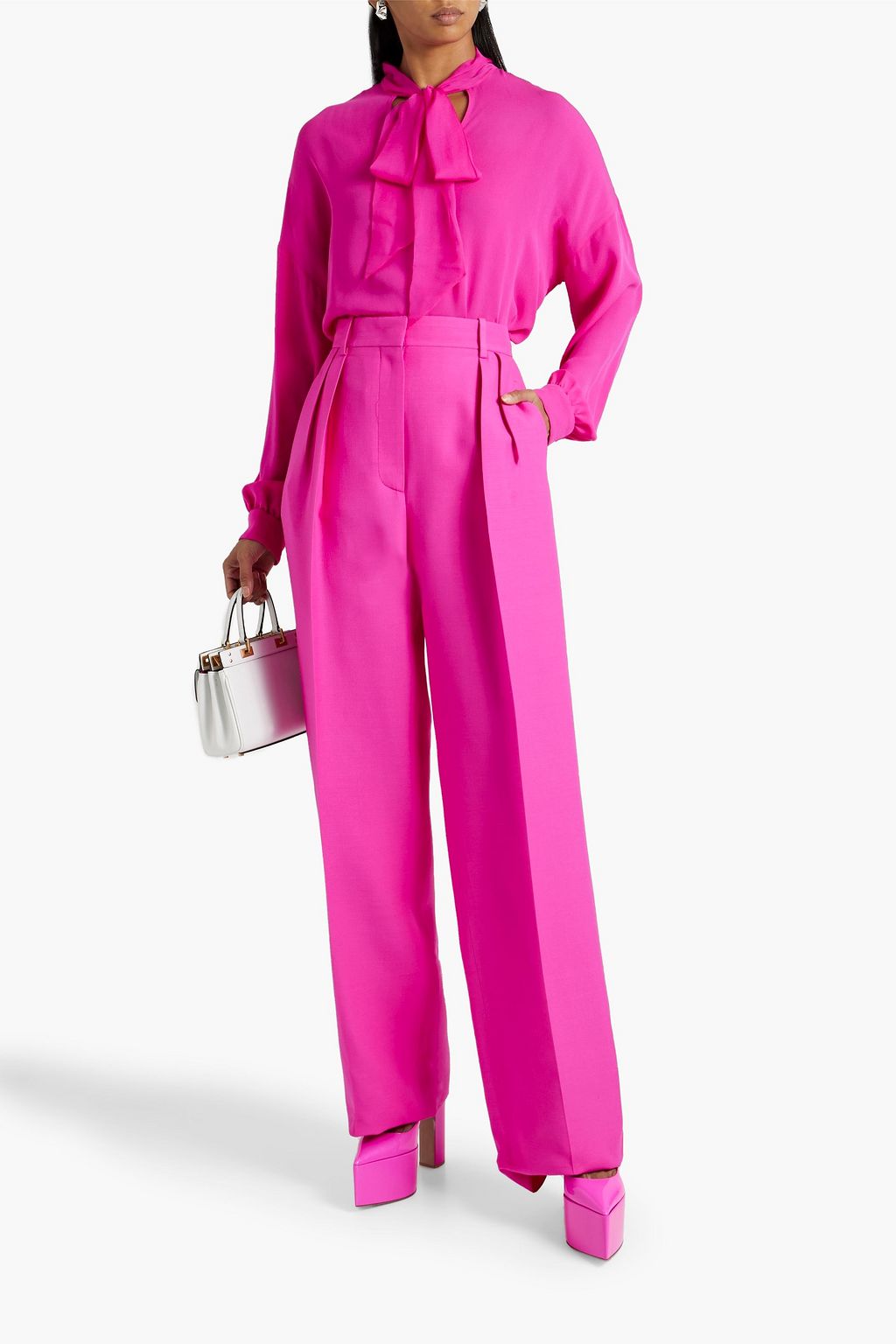 VALENTINO GARAVANI Pussy-bow silk crepe de chine blouse