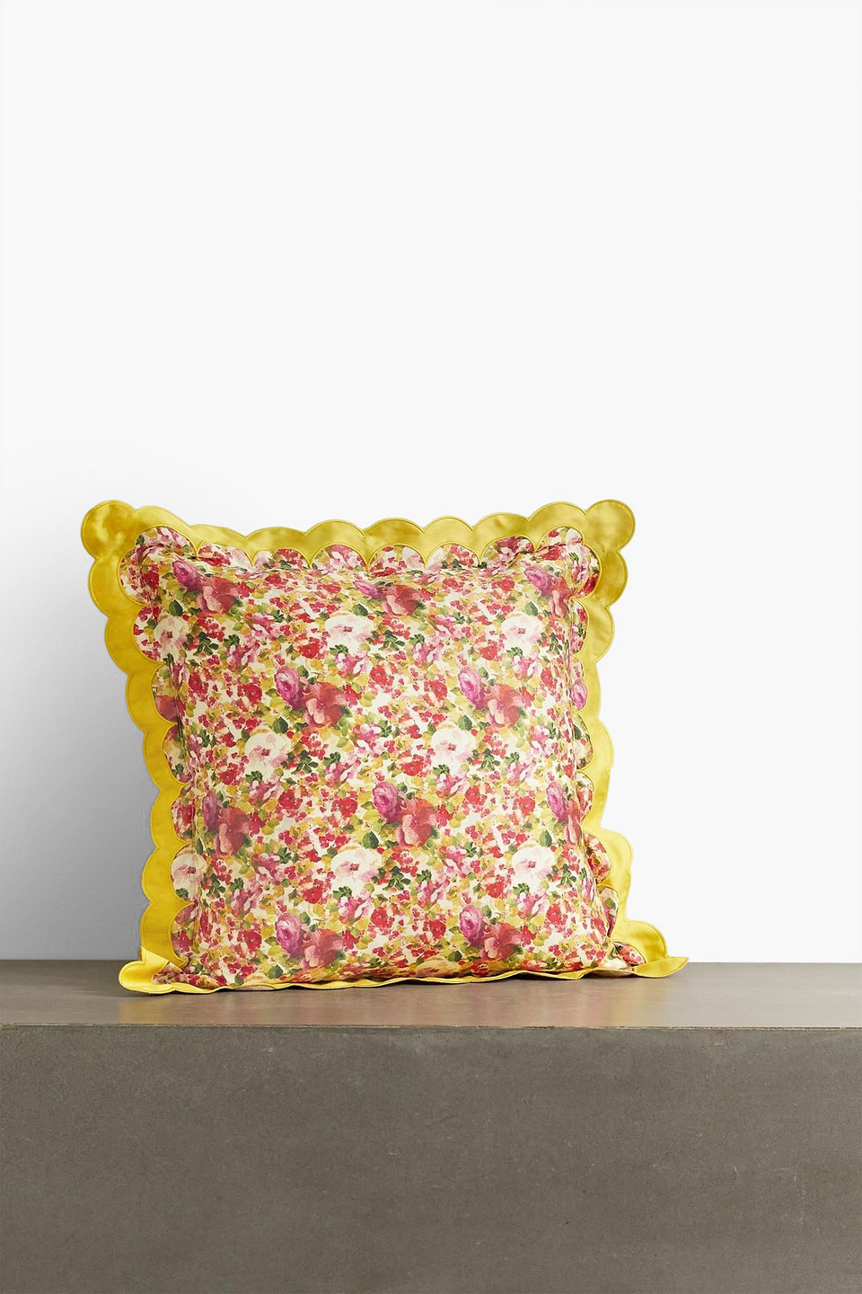 Loretta Caponi Scalloped Floral-print Cotton Down Pillow In Multi