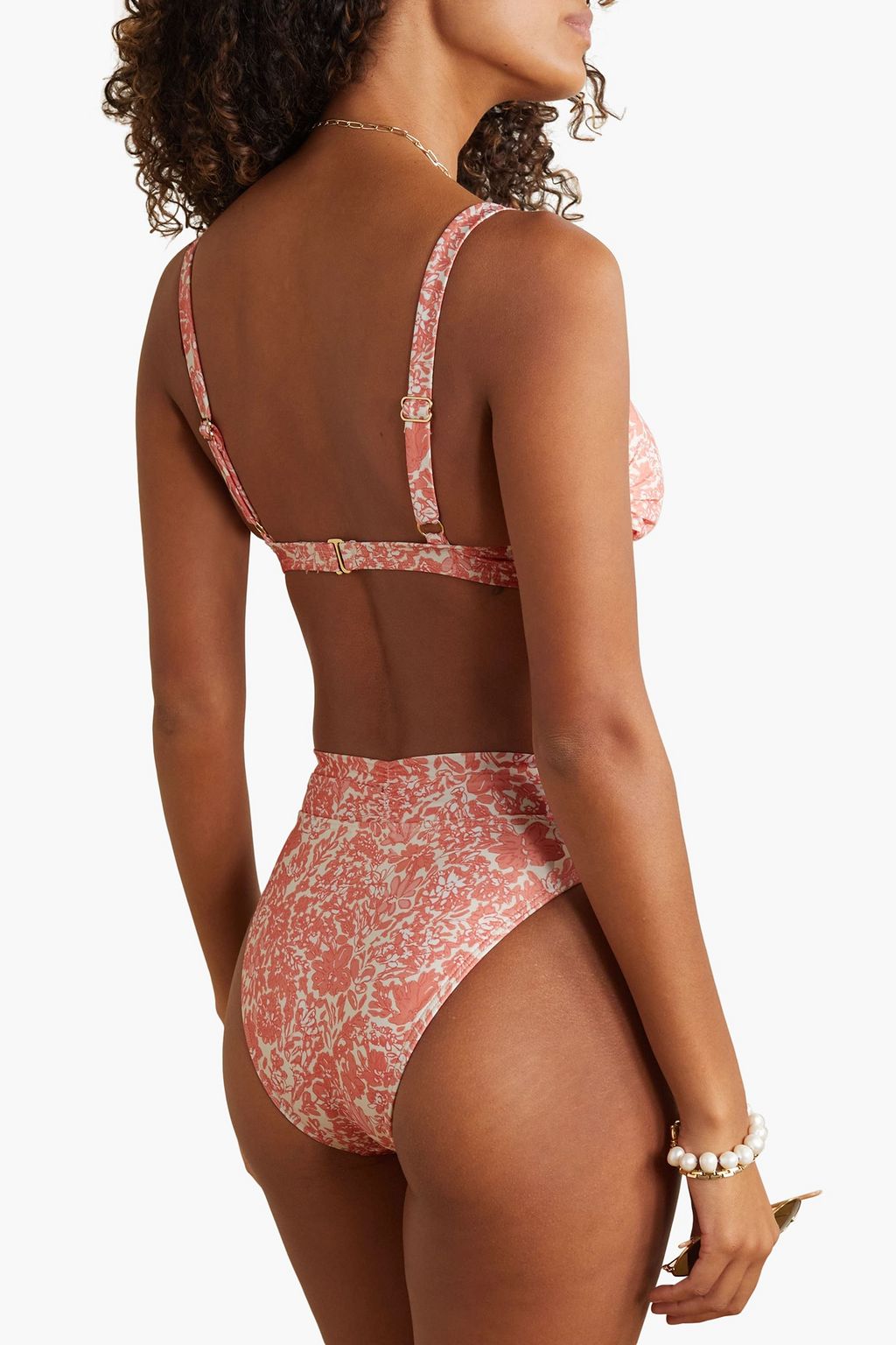 PEONY SWIMWEAR توب بيكيني «هوليداي» مُدعّم بأسلاك سفلية بتأثير مزموم مزين بطبعة الأزهار