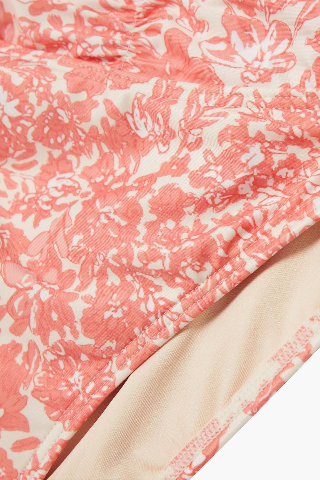 PEONY SWIMWEAR قطعة بيكيني سفلية بخصر عالٍ بتأثير مزموم مزينة بطبعة الأزهار
