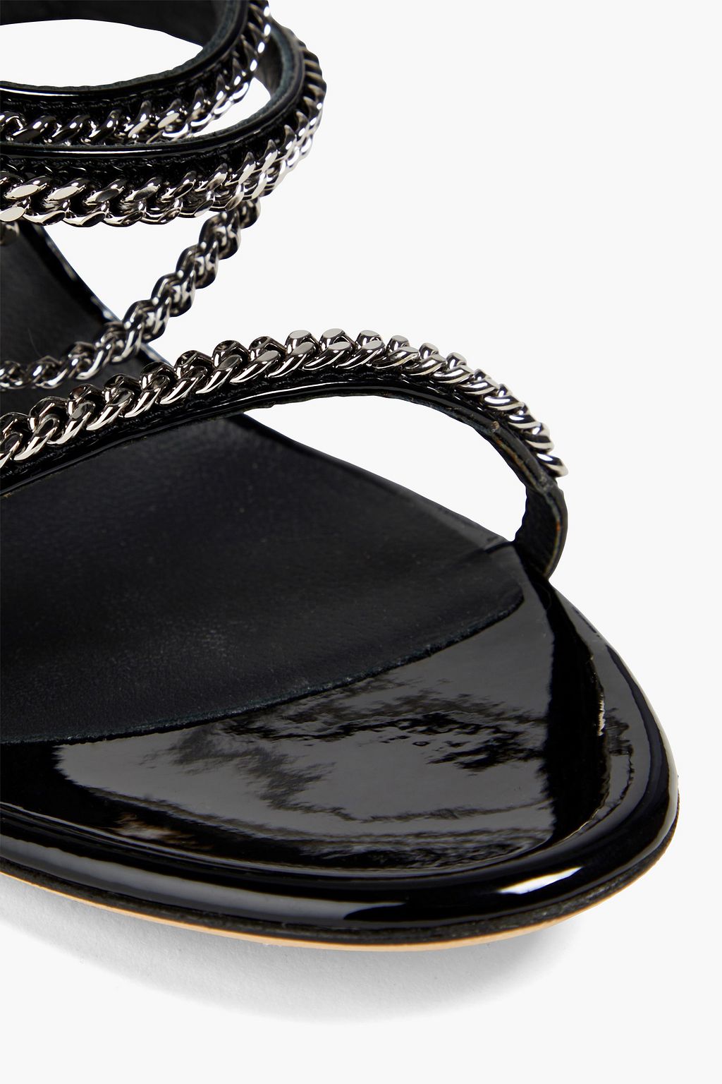 GIUSEPPE ZANOTTI Catena Sandalen aus Lackleder mit Kettenverzierung