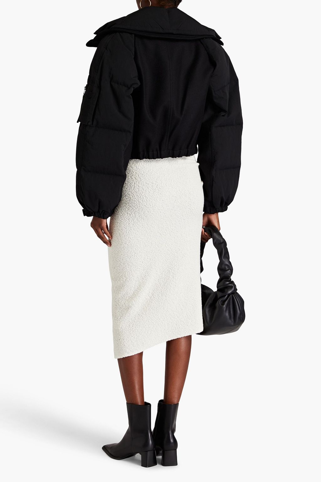 HELMUT LANG جاكيت محشو بالزغب من التويل وقماش عازل بتصميم مبطّن