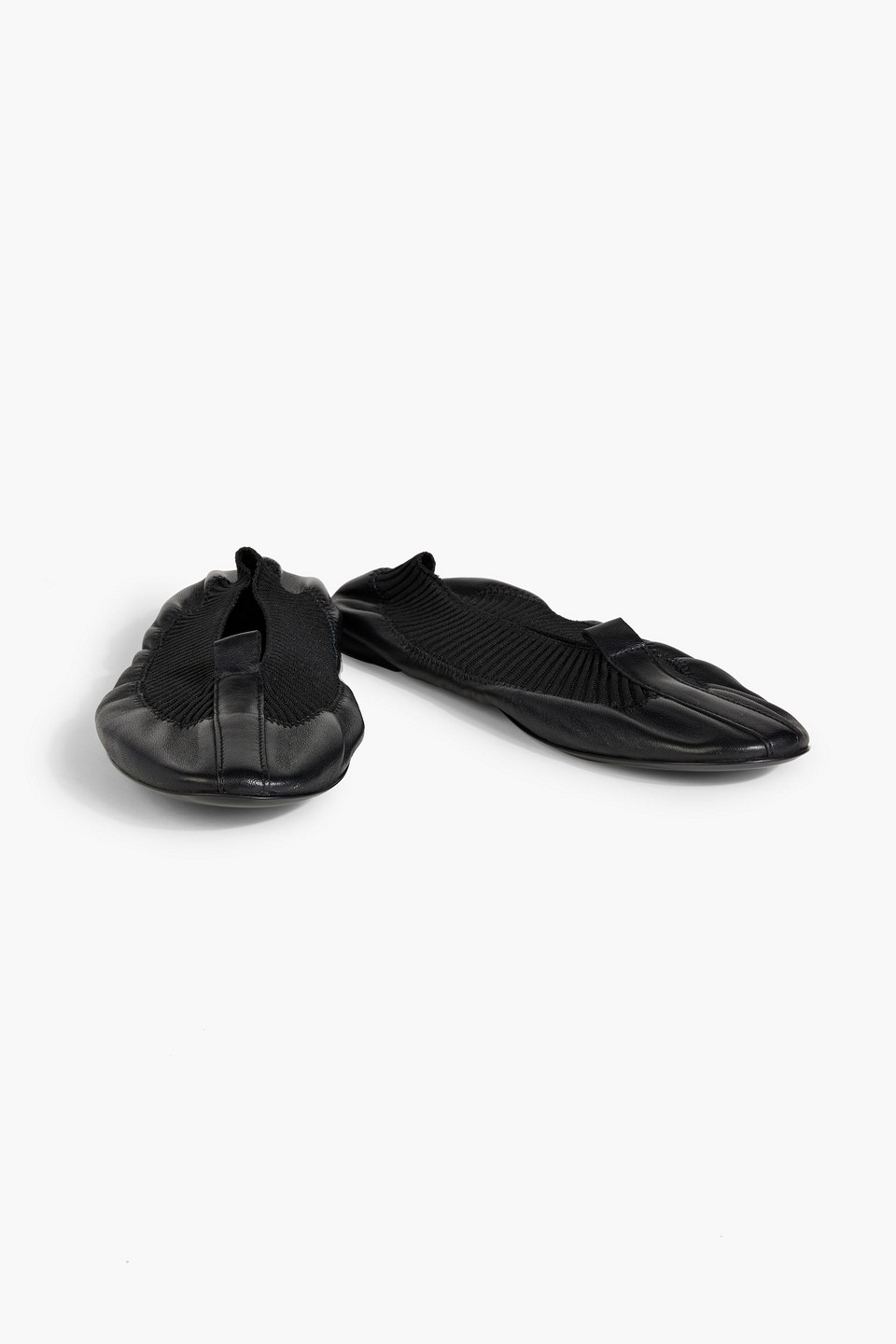 Shop Totême Leather Ballet Flats In Black