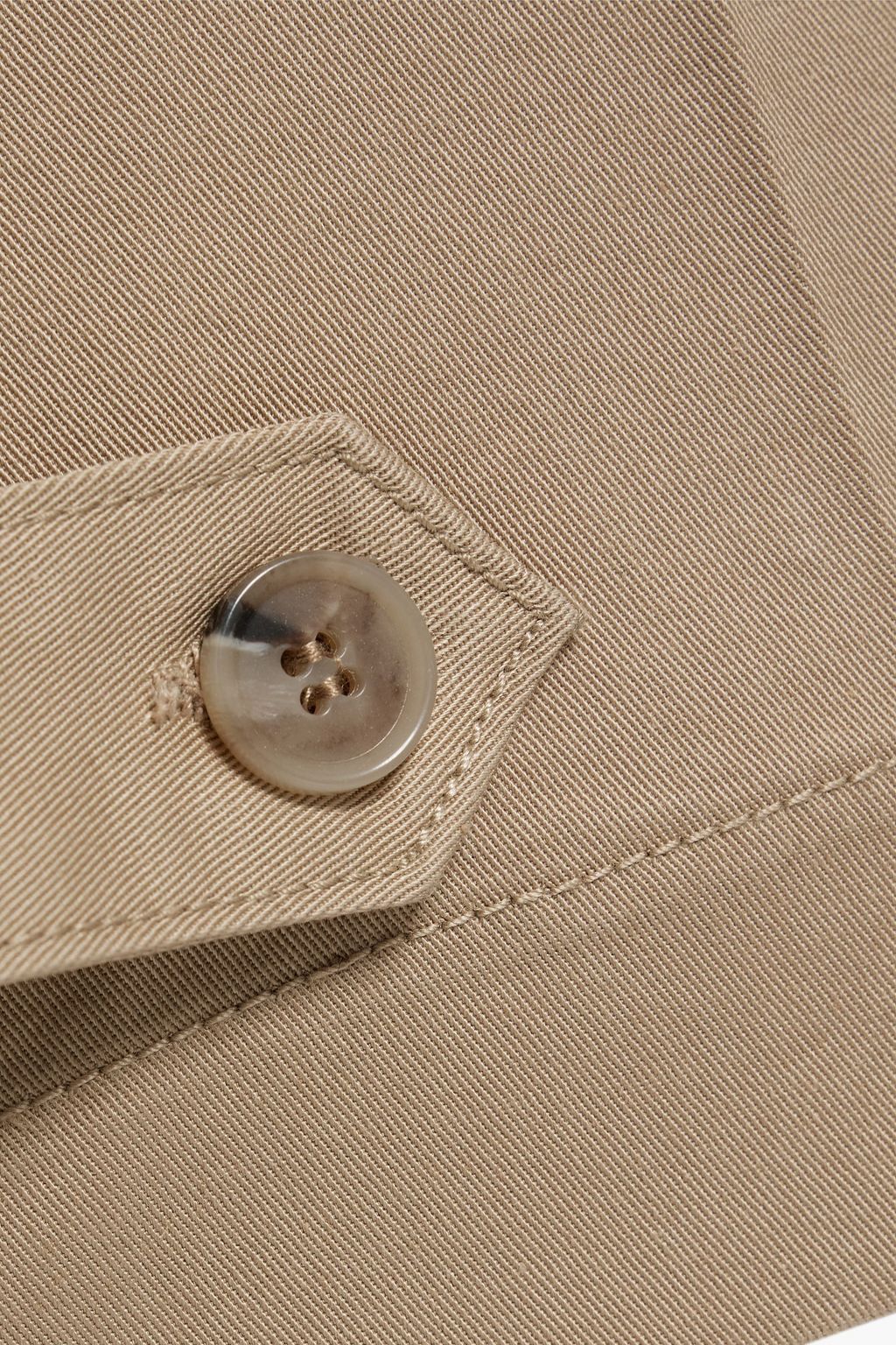 TOMORROW DENIM コットン混ツイル テーパードパンツ タック入り