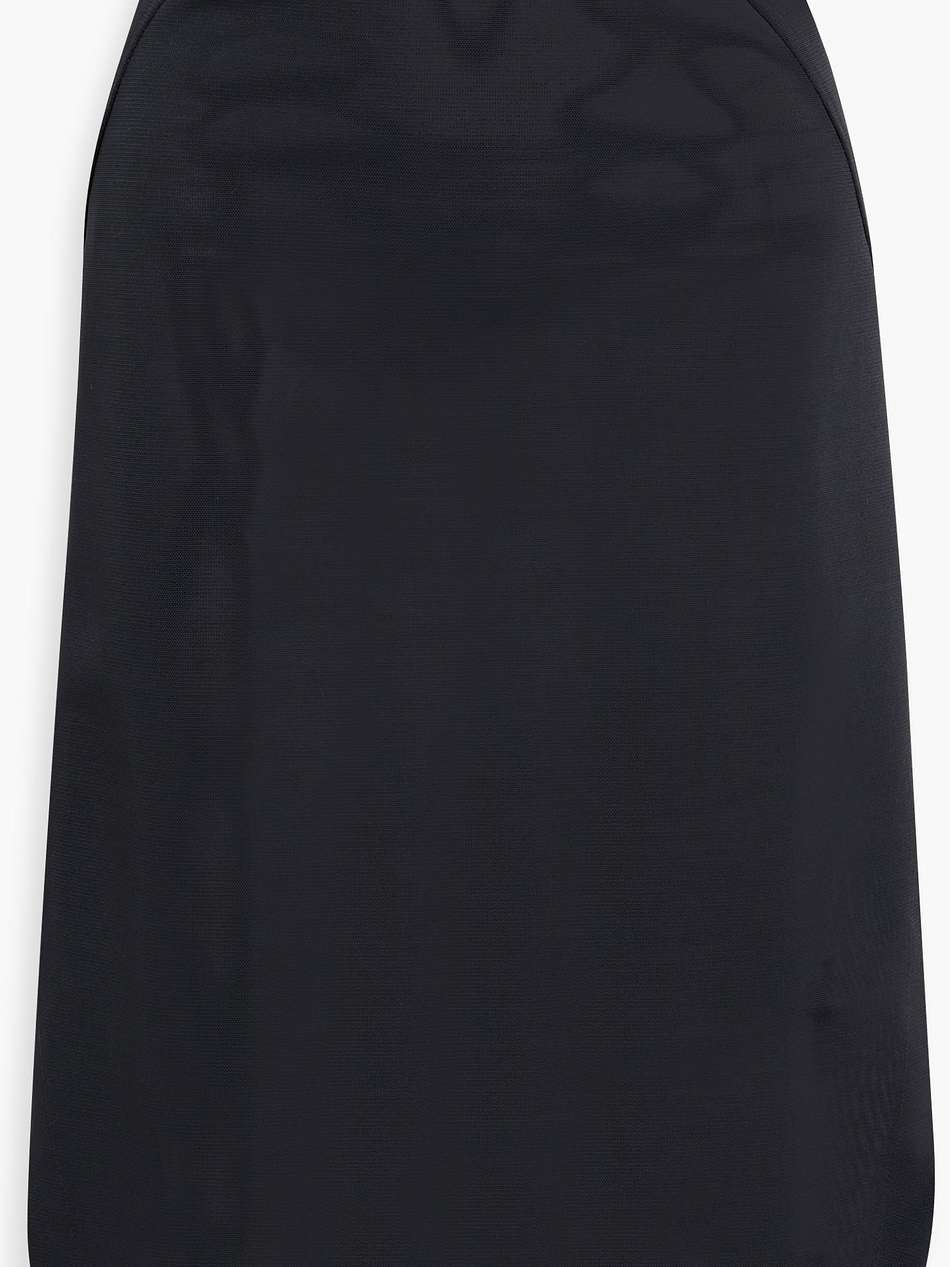 tulle skirt