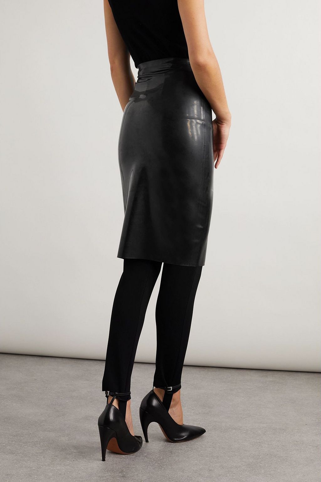 ALAÏA تنورة ضيّقة من الفينيل