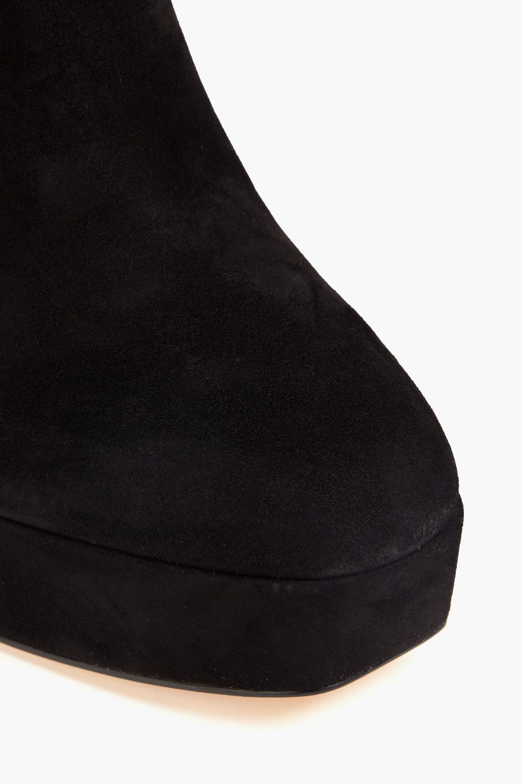 STUART WEITZMAN بوت بطول الكاحل من جلد السويد بنعل سميك