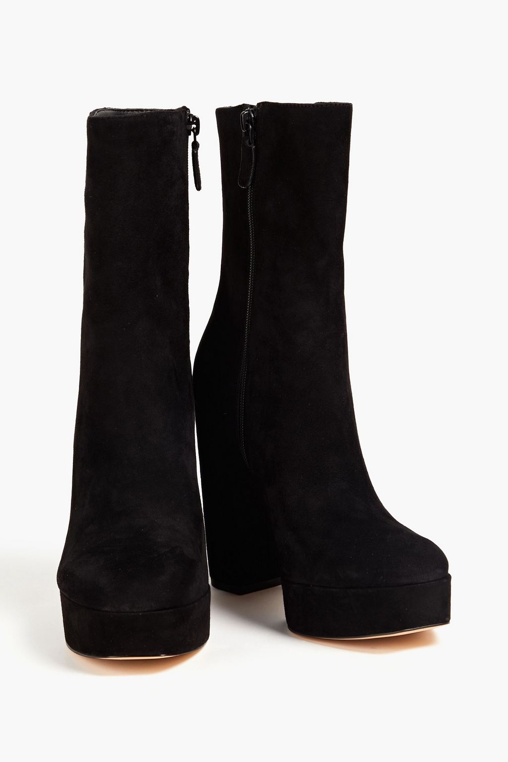 STUART WEITZMAN بوت بطول الكاحل من جلد السويد بنعل سميك