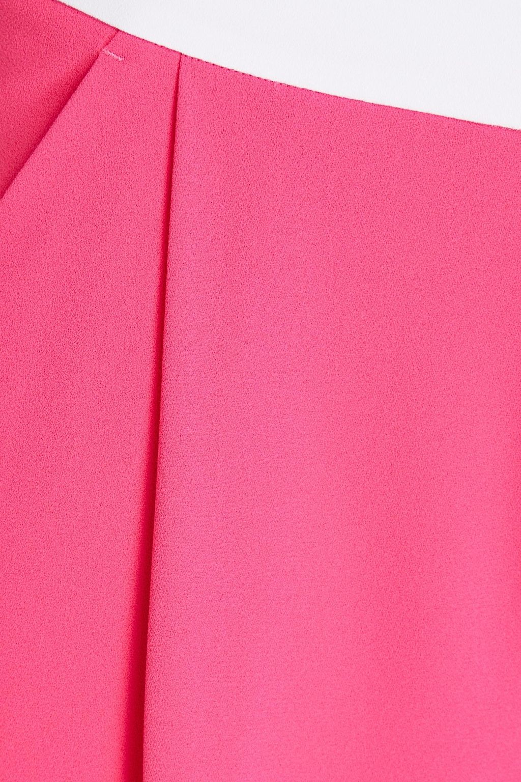 ALICE + OLIVIA بنطال “إريك” بأرجل واسعة مصنوع من الكريب بتصميم مخطط