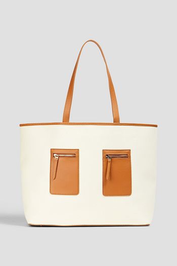 Designer handbag store outlet