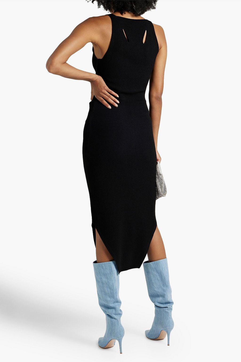 DION LEE فستان متوسط الطول بياقة هالتر الدائرية من نسيج بحبكة مضلّعة مزين بفتحات