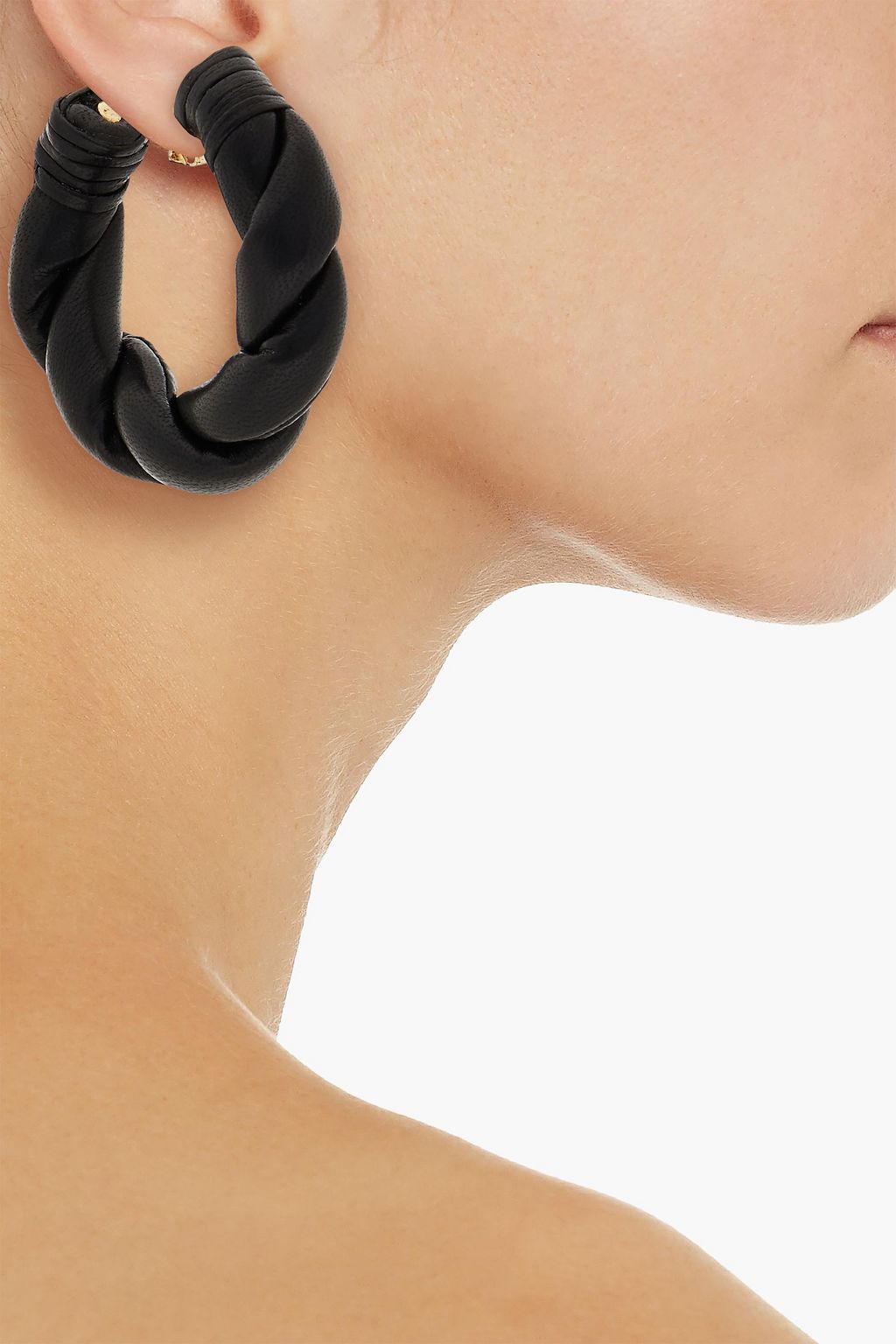 RED(V) Braided leather clip earrings