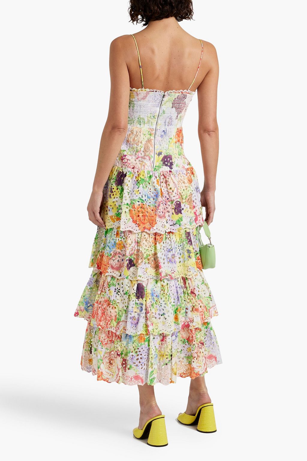ALICE + OLIVIA فستان متوسط الطول “فينا” مصنوع من القطن بتطريز إنجليزي بطبقات متدرجة ومزين بفتحات