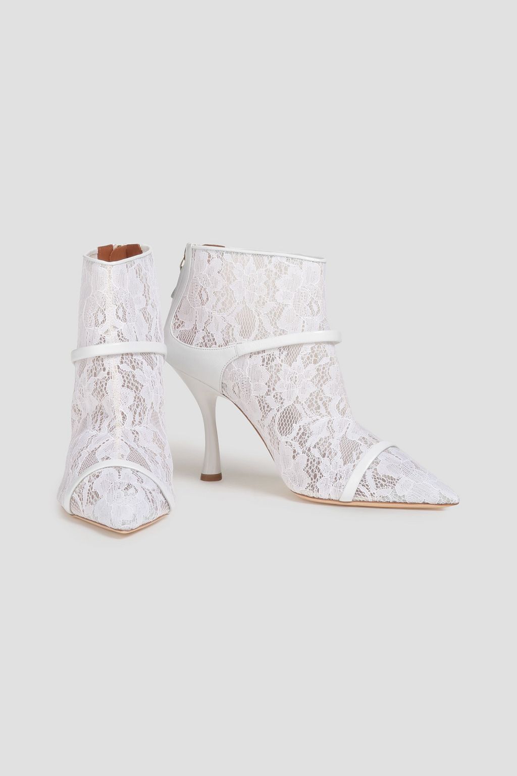 MALONE SOULIERS حذاء بوت تامارا 90 بطول الكاحل من الجلد والدانتيل المفرّغ