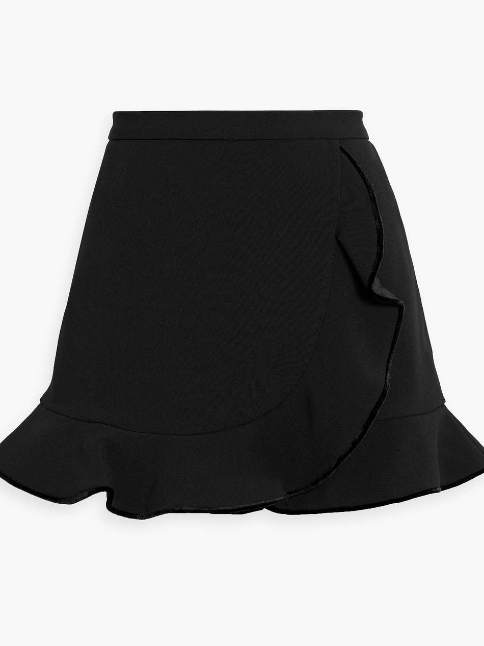 skirt-effect ruffled crepe shorts