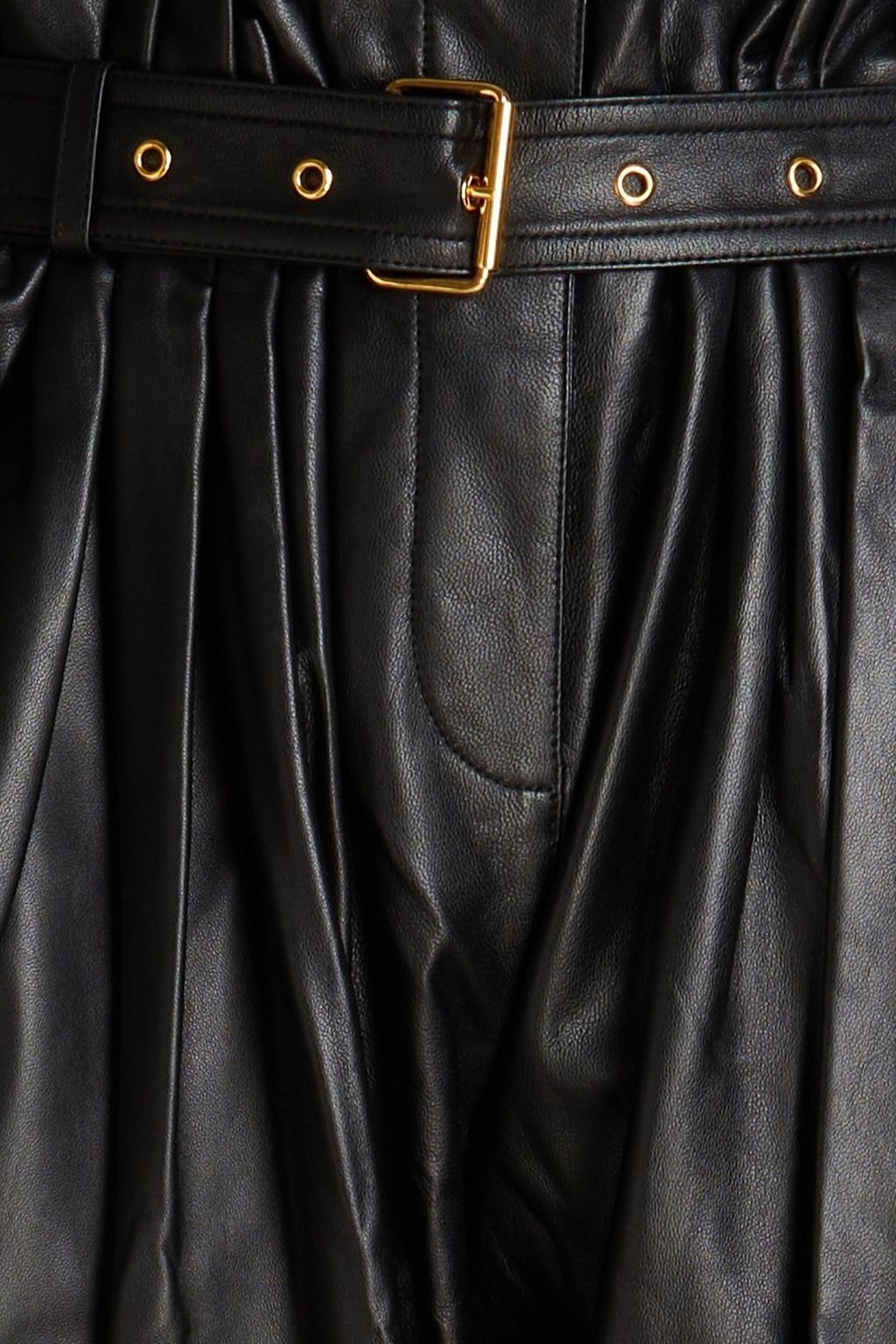BALMAIN Karottenhose aus Leder mit Falten und Gürtel