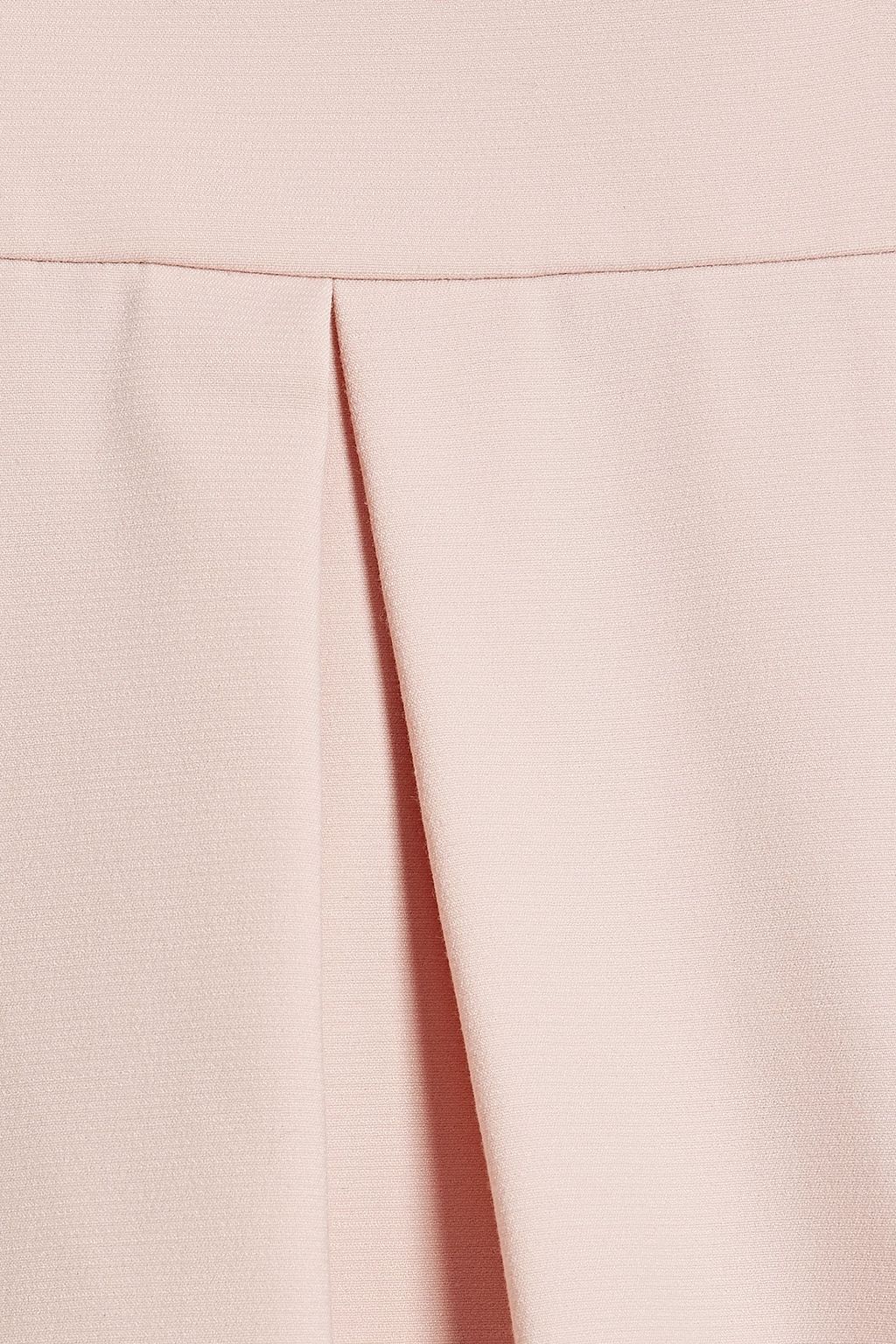 REDVALENTINO شورت من الكريب مزين بكسرات