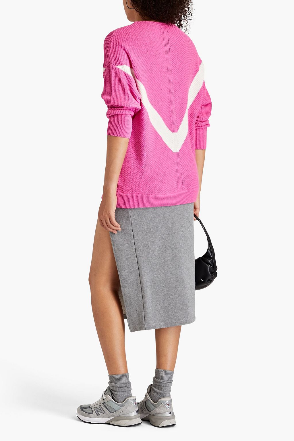 REDVALENTINO كنزة رياضية مصنوعة من نسيج بحبكة مضلّعة ومزينة برقعة زخرفية