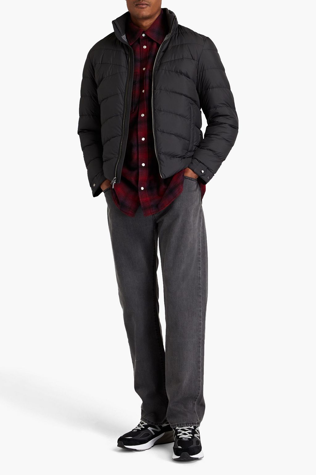 WOOLRICH جاكيت محشو بالزغب ومصنوع من قماش عازل بتصميم مبطّن