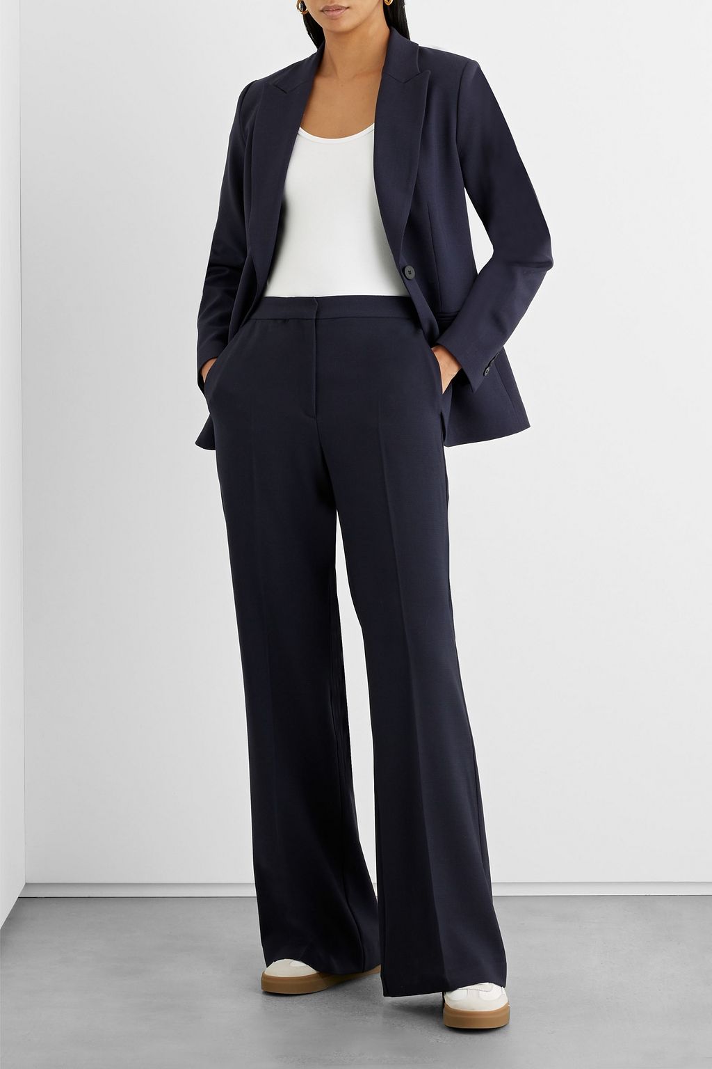IRIS & INK Danna crepe blazer