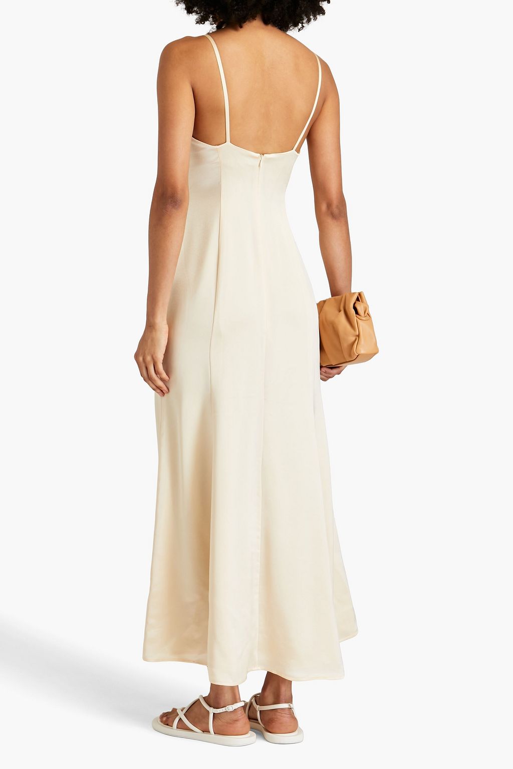 ANNA QUAN Ausgestelltes Maxikleid aus Crêpe de Chine mit Cut-outs