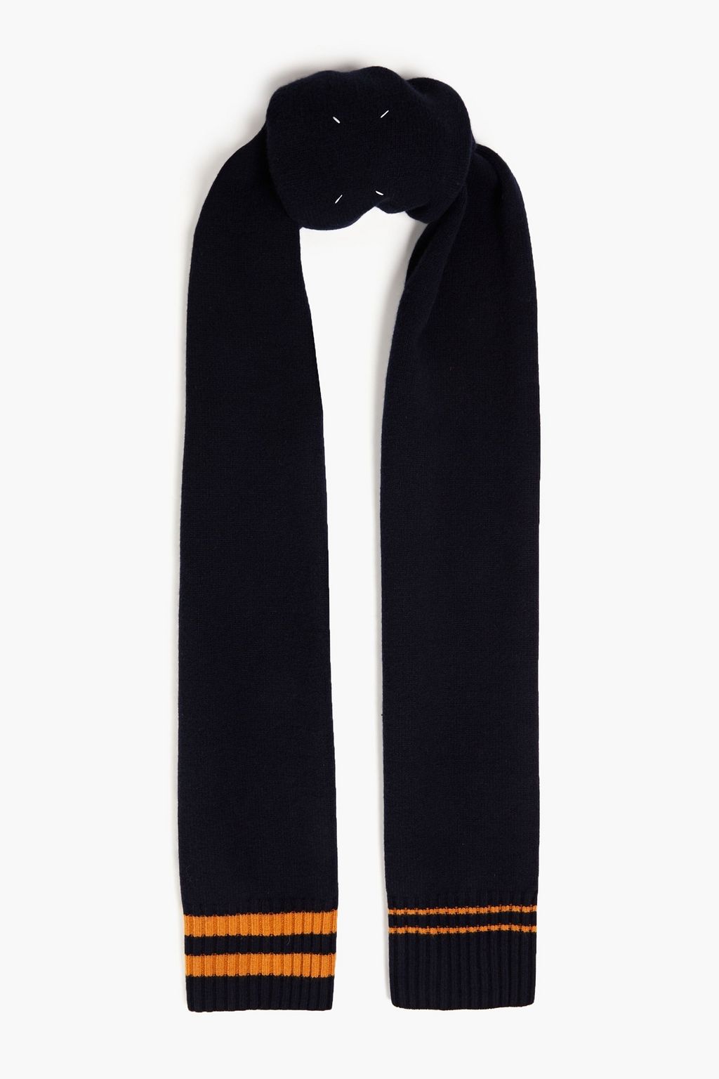 https://www.theoutnet.com/en-sg/shop/product/maison-margiela/scarves-ties/scarves/striped-wool-scarf/1647597332228031