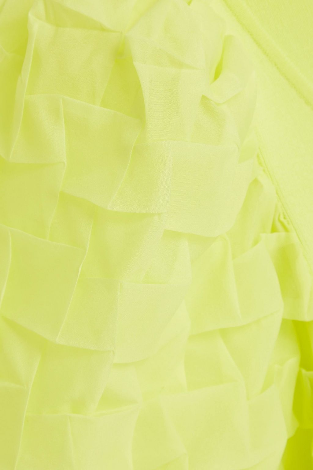 ALICE + OLIVIA كنزة رياضية “أبيلا” مصنوعة من نسيج بحبكة مضلّعة مع قطع محاكة بجانب بعضها البعض من الأورغنزا