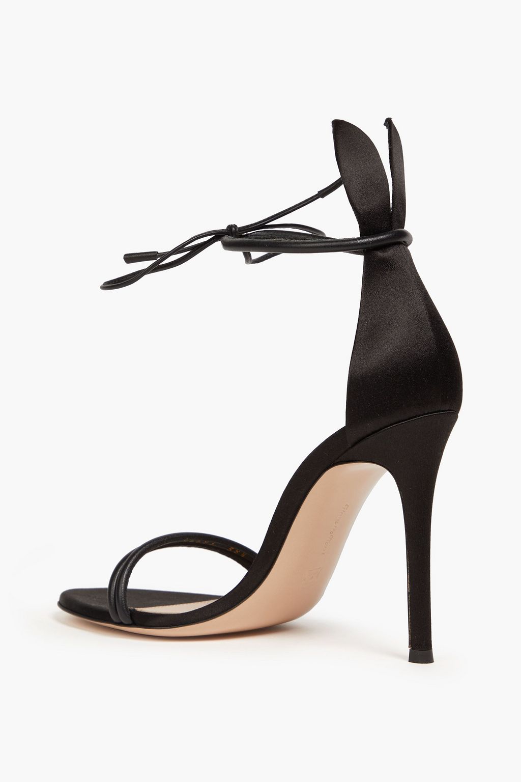 GIANVITO ROSSI صندل مصنوع من الجلد والساتان