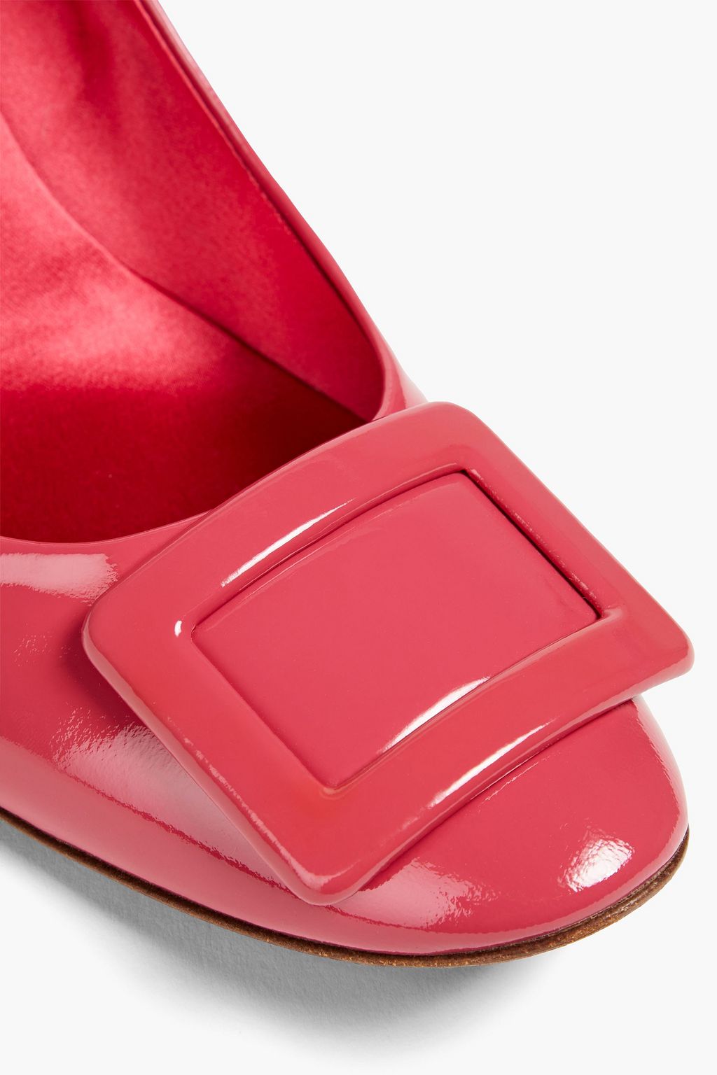 ROGER VIVIER パテントレザー パンプス