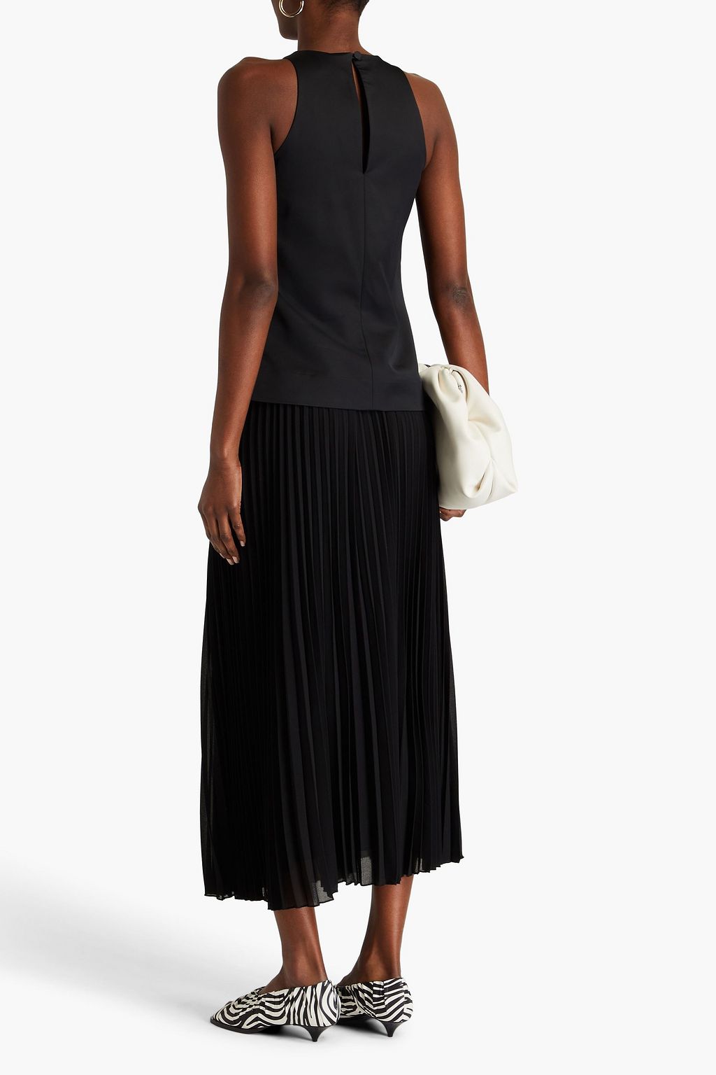 BY MALENE BIRGER بلوزة «ماليدا» من قماش جازار المصنوع من مزيج الصوف